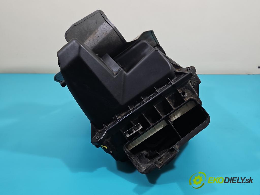 Audi A4 B6 2000-2004 1.9 tdi 131 HP manual 96 kW 1896 cm3 4- obal filtra vzduchu 038133837Q (Obal vzduchového filtra)