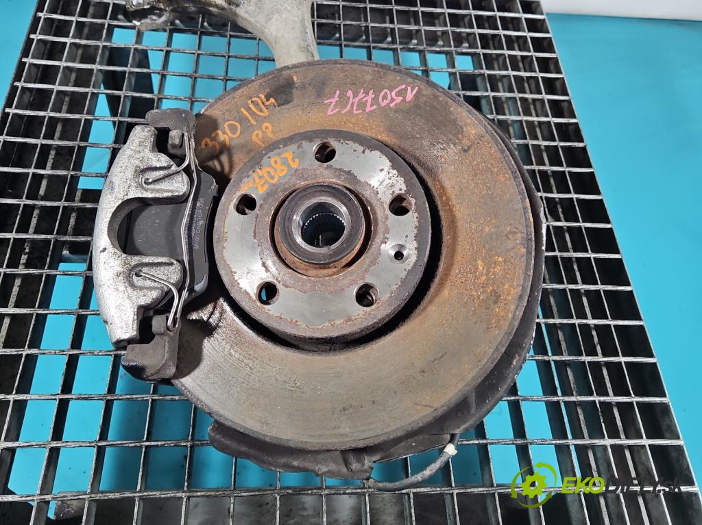 Audi A4 B6 2000-2004 1.9 tdi 131 HP manual 96 kW 1896 cm3 4- náboj pravé  (Náboj kolesa)