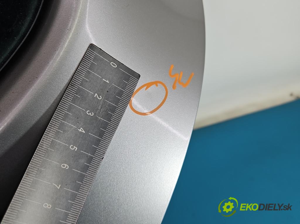 Nissan Almera N16 2000-2006 1.8 16v 116 hp manual 85 kW 1769 cm3 5- zadní kufrové dveře  (Zadní kapota (kufr))