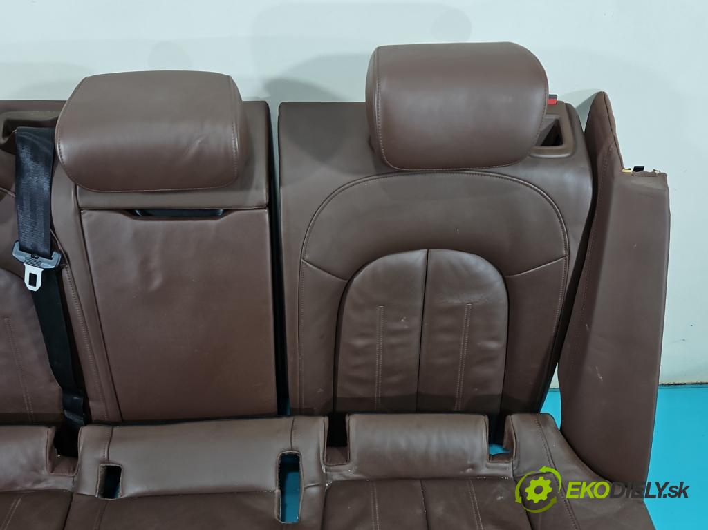 Audi A6 C7 2011-2018 3.0 tdi 204 HP automatic 150 kW 2967 cm3 4- Pohovka: zadné  (Sedadlo)