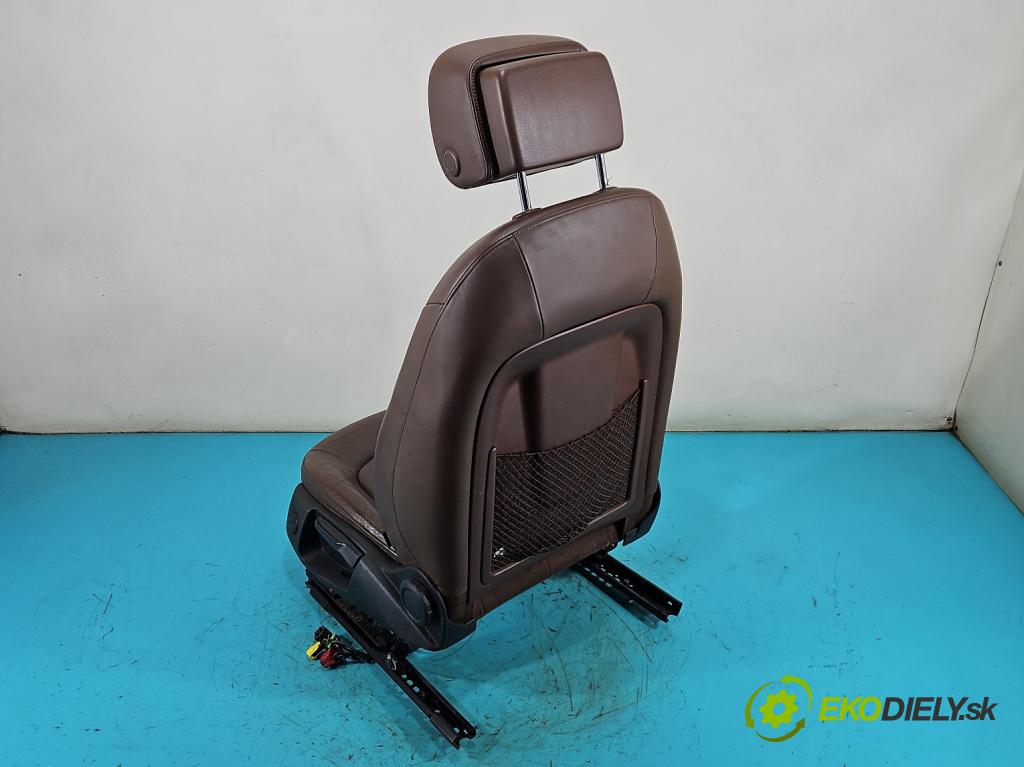 Audi A6 C7 2011-2018 3.0 tdi 204 HP automatic 150 kW 2967 cm3 4- Sedačka ľavý  (Sedadlo)