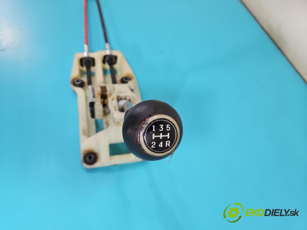 Kia Sportage II 2004-2010 2.0 16V 141 HP manual 104 kW 1975 cm3 5- Páka: Změny: stupeň,rýchlosť  (Rýchlostná páka (kulisa))