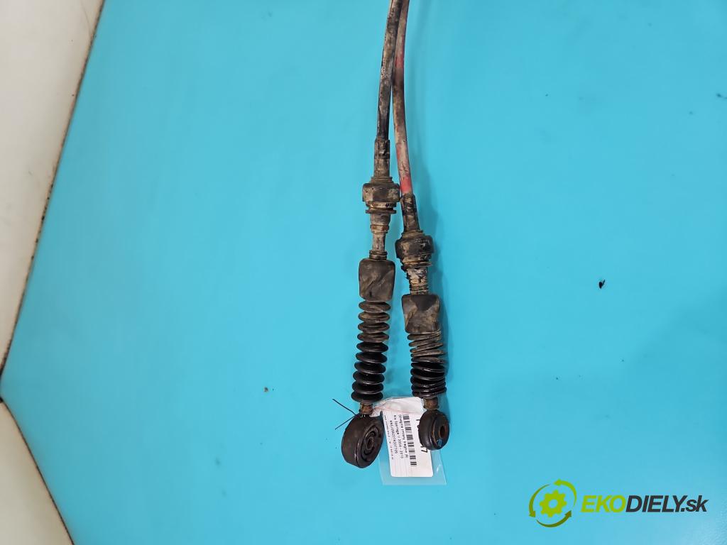 Kia Sportage II 2004-2010 2.0 16V 141 HP manual 104 kW 1975 cm3 5- Páka: Změny: stupeň,rýchlosť  (Rýchlostná páka (kulisa))