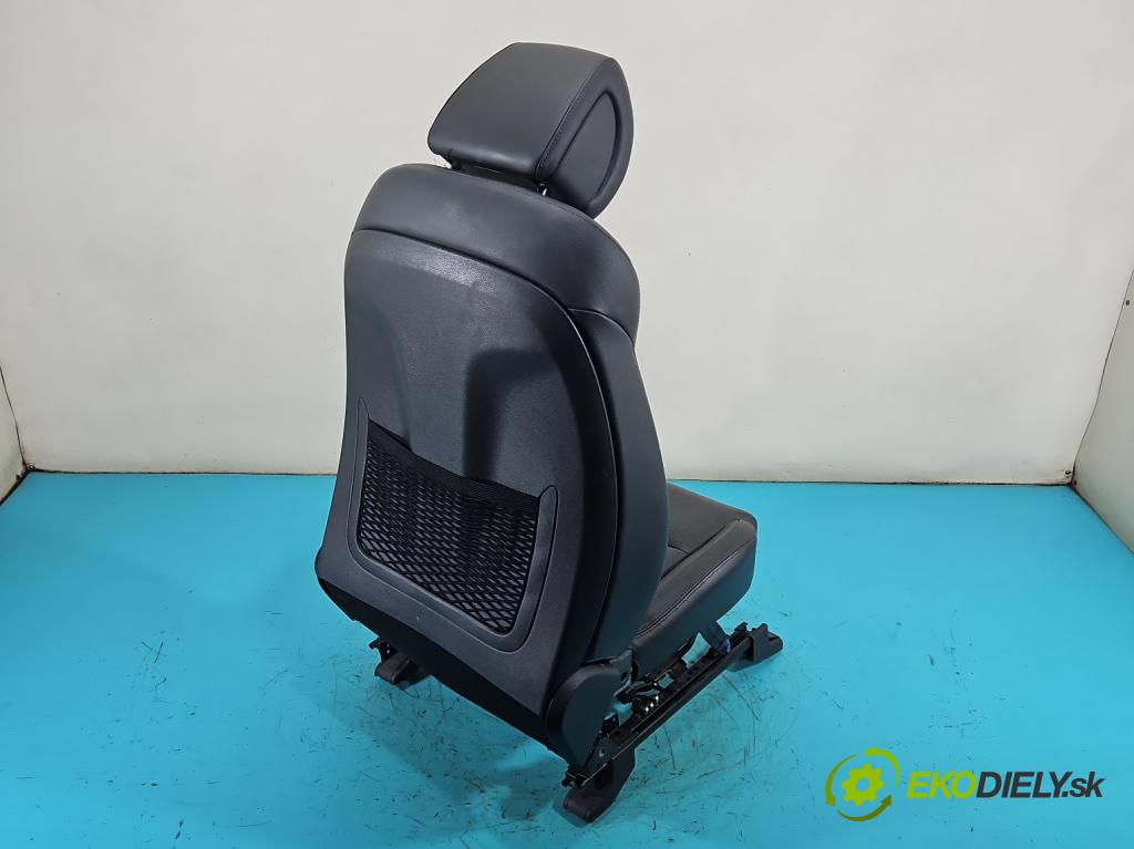 Hyundai Tucson III 2015-2020 1.6 GDI 132  HP manual 97 kW 1591 cm3 5- Sedačka ľavý  (Sedadlo)