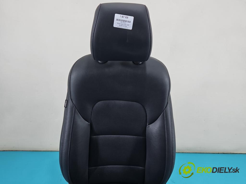 Hyundai Tucson III 2015-2020 1.6 GDI 132 HP manual 97 kW 1591 cm3 5- Sedačka pravý (Sedadlo)