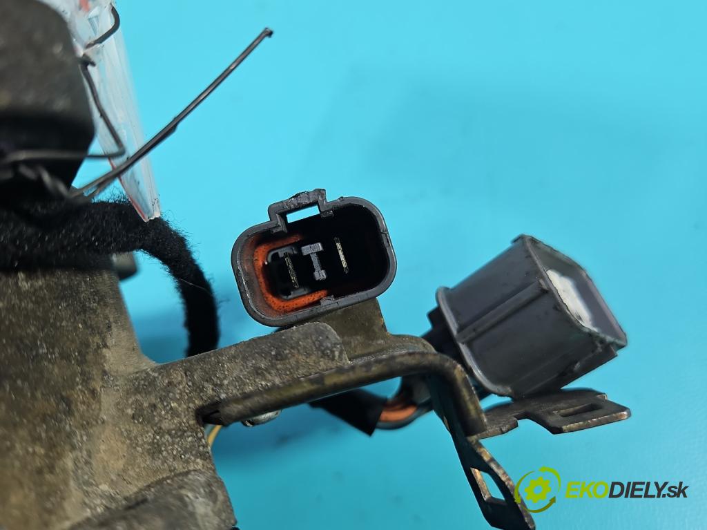 Honda Civic VI 1995-2001 1.4 16v 90 HP manual 66 kW 1396 cm3 5- rozdeľovač 30100P1KE01 (Rozdeľovač)