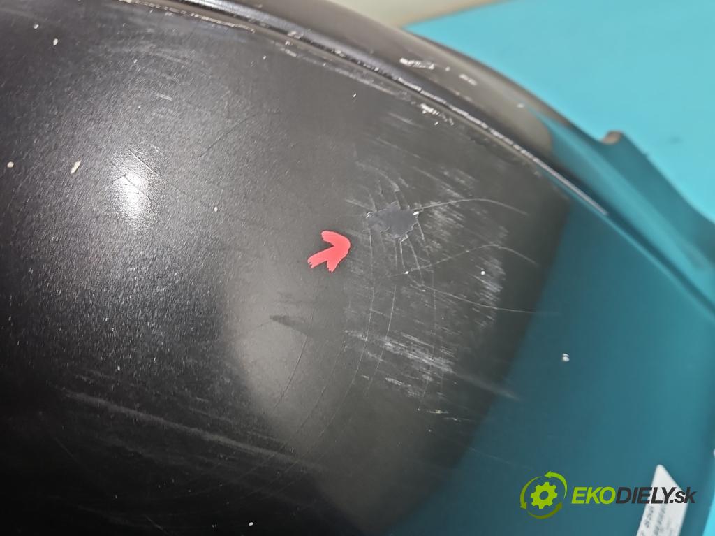 Honda Civic VI 1995-2001 1.4 16v 90 HP manual 66 kW 1396 cm3 5- nárazník predné  (Kľučka dverí ostatné)