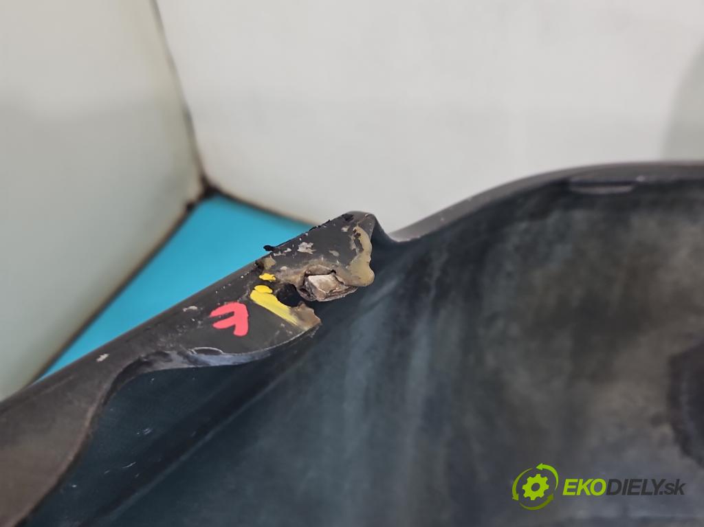 Honda Civic VI 1995-2001 1.4 16v 90 HP manual 66 kW 1396 cm3 5- nárazník predné  (Kľučka dverí ostatné)