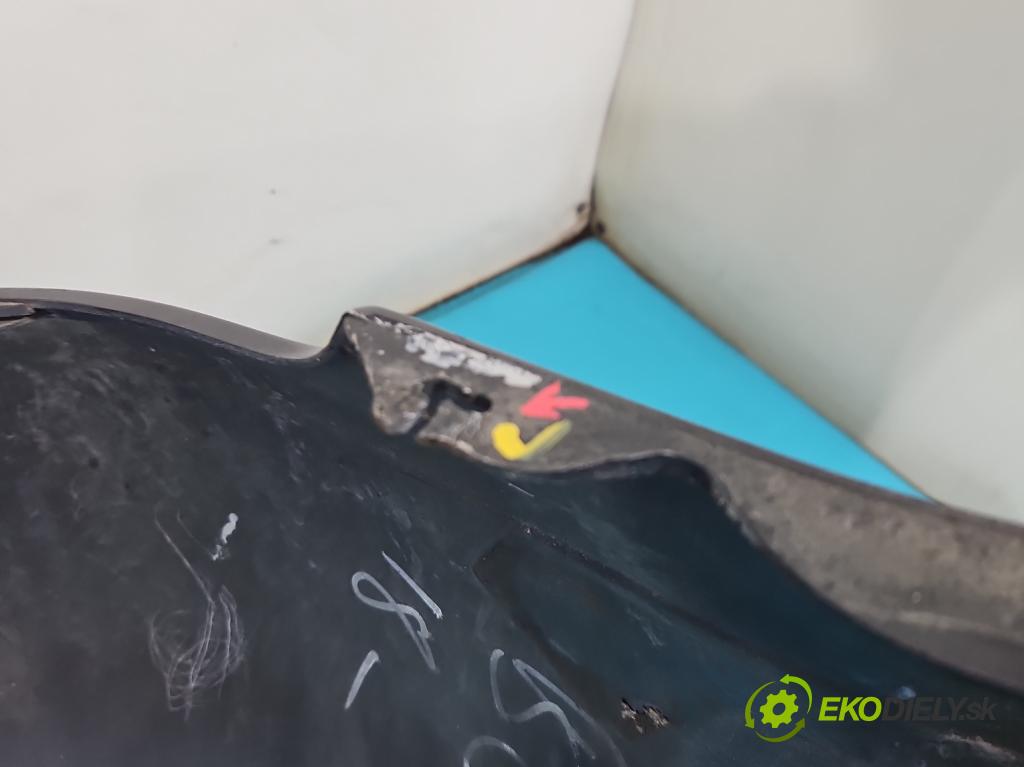 Honda Civic VI 1995-2001 1.4 16v 90 HP manual 66 kW 1396 cm3 5- nárazník predné  (Kľučka dverí ostatné)