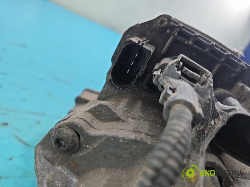 Ford Focus Mk3 2010-2018 1.6 tdci 116 hp manual 85 kW 1560 cm3 5- řízení volant BV6C-3D070-AG