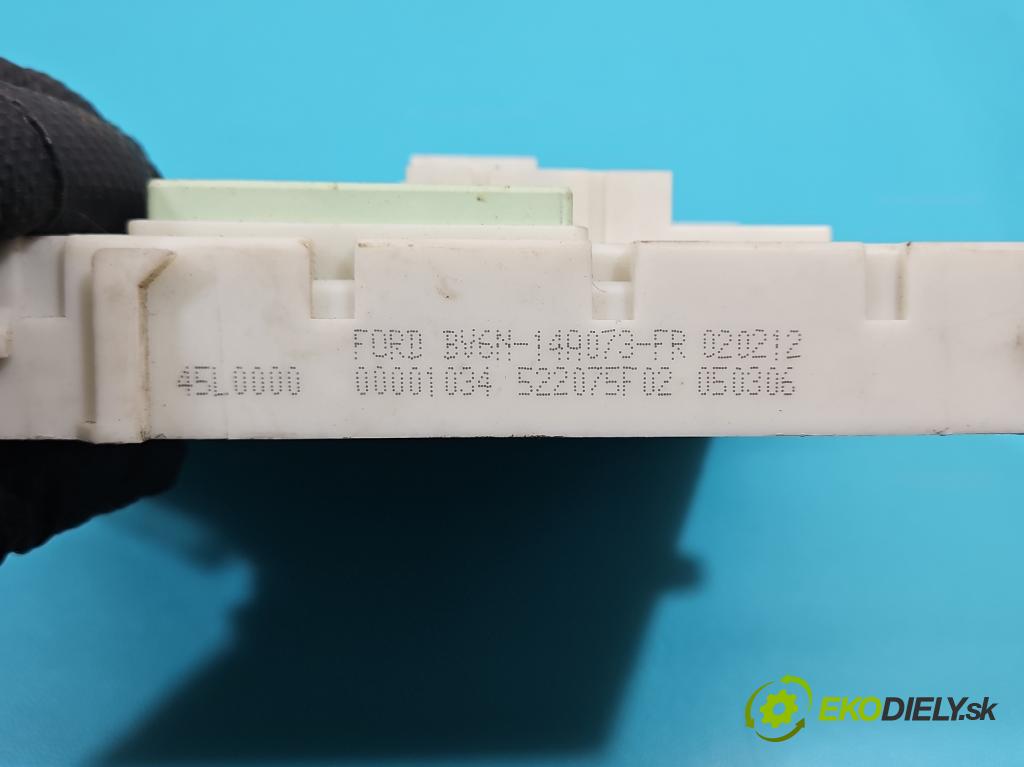 Ford Focus Mk3 2010-2018 1.6 tdci 116 HP manual 85 kW 1560 cm3 5- skrinka poistka BV6N14A073FR (Poistková skrinka)