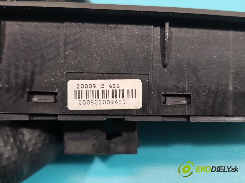 Fiat Punto Grande 1.4 8V 77 hp manual 57 kW 1368 cm3 5- Přepínač 735367268