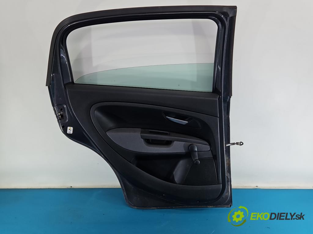 Fiat Punto Grande 1.4 8V 77 hp manual 57 kW 1368 cm3 5- dveře zadní levé  (Klika dveří ostatní)