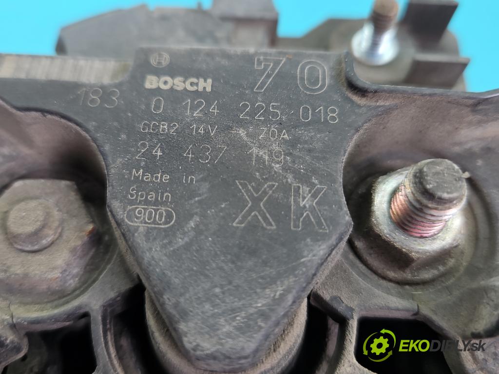 Opel Corsa C 2000-2006 1.0 12V 58 HP manual 43 kW 973 cm3 3- Alternator 0124225018 (Alternátor)