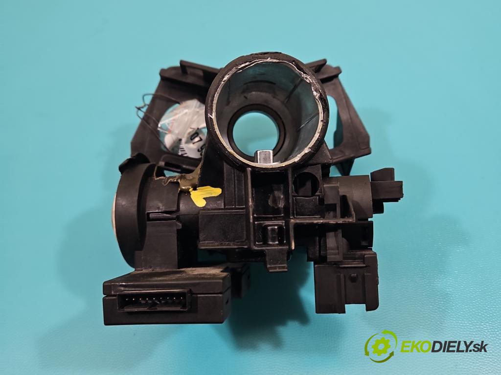 Opel Corsa C 2000-2006 1.0 12V 58 HP manual 43 kW 973 cm3 3- Spínačka  (Spínacia skrinka)