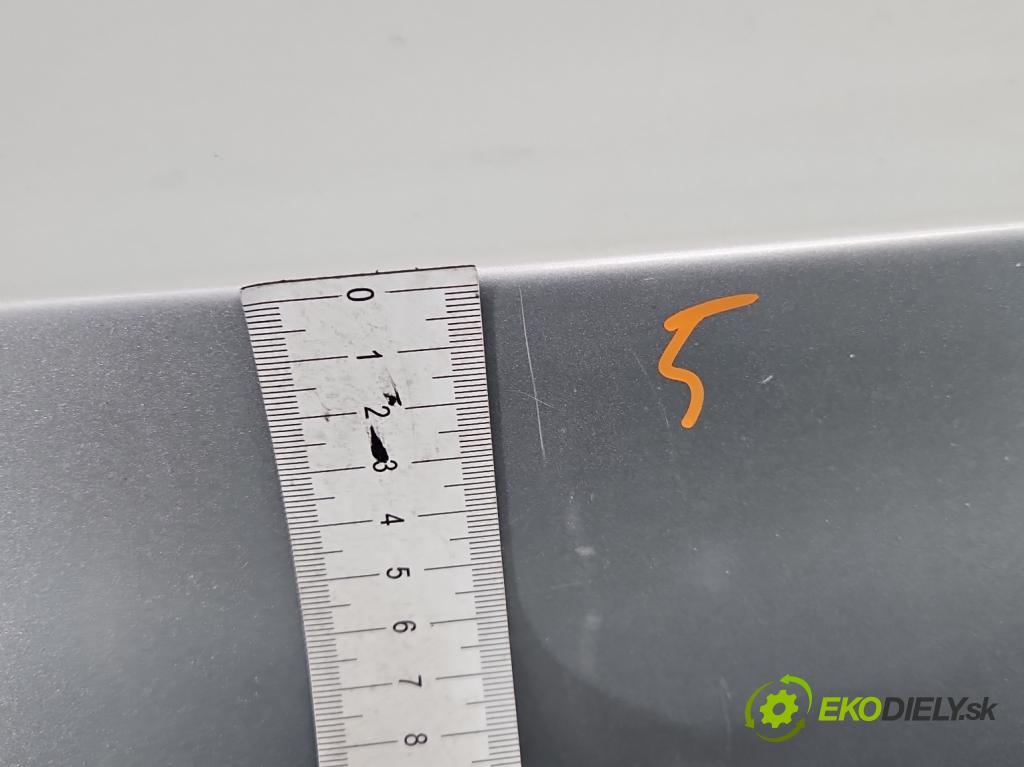 Peugeot 301 1.6 16v 116 hp manual 85 kW 1587 cm3 4- zadní kufrové dveře  (Zadní kapota (kufr))