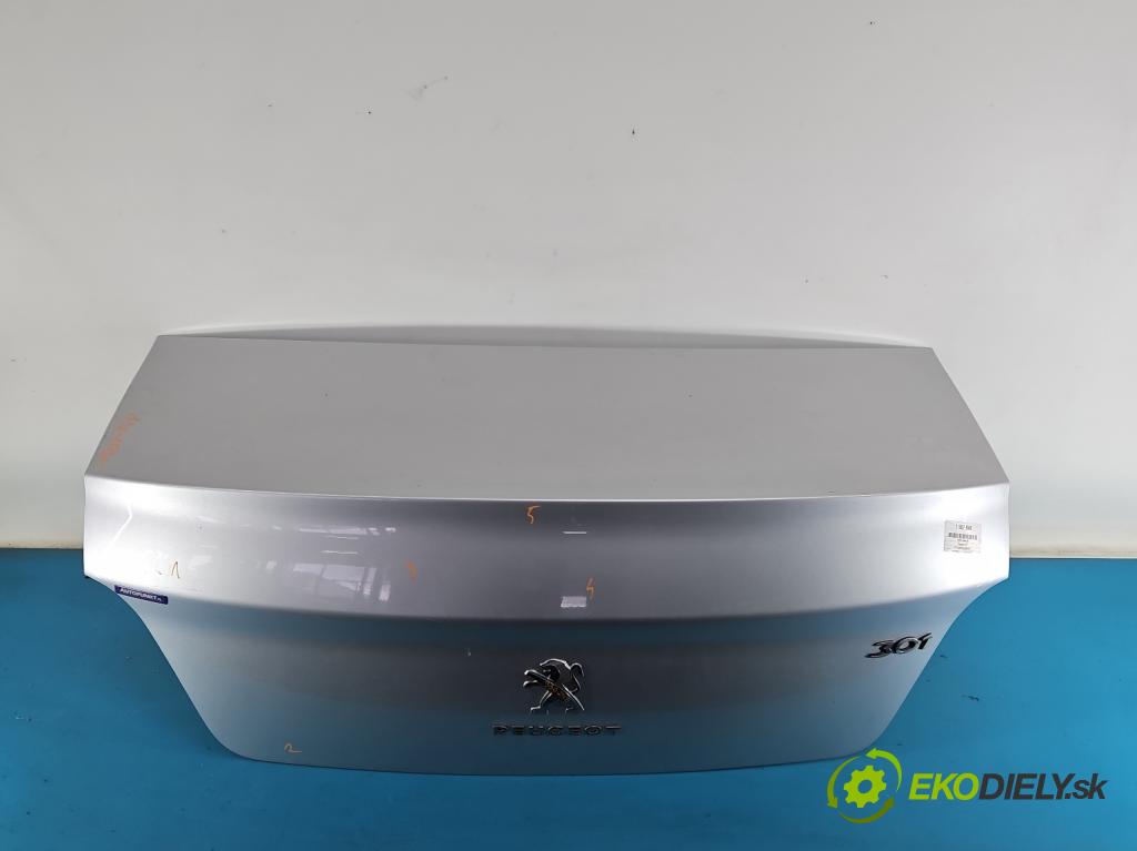 Peugeot 301 1.6 16v 116 hp manual 85 kW 1587 cm3 4- zadní kufrové dveře  (Zadní kapota (kufr))