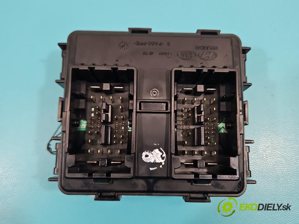 Hyundai Tucson III 2015-2020 1.6 GDI 132 hp manual 97 kW 1591 cm3 5- skříňka pojistková 91950-D3230 (Pojistková skříňka)