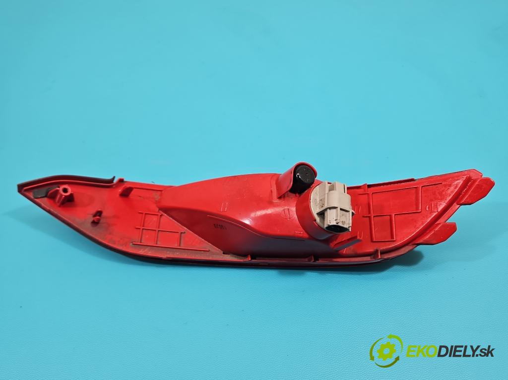 Hyundai Tucson III 2015-2020 1.6 GDI 132  HP manual 97 kW 1591 cm3 5- svetlo / reflektor zadné ľavé nárazník 92405-D3100