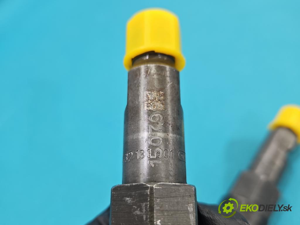 Ford Mondeo Mk3 2000-2007 2.0 tddi 116 HP manual 85 kW 1998 cm3 4- vstrek 0432133801 (Vstrekovač paliva)