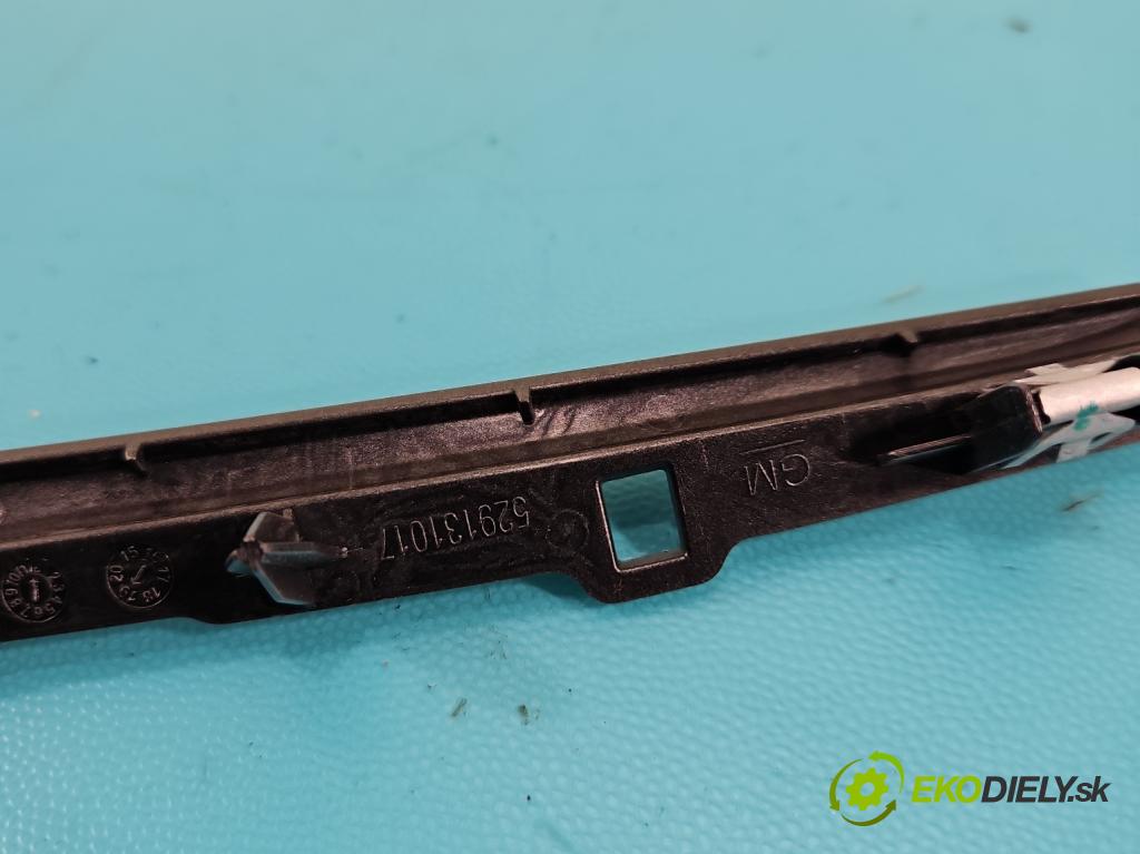 Opel Astra V  2015-2022 1.5 cdti 105 hp manual 77 kW 1496 cm3 5- lišta ozdobná interiéry: 39079555