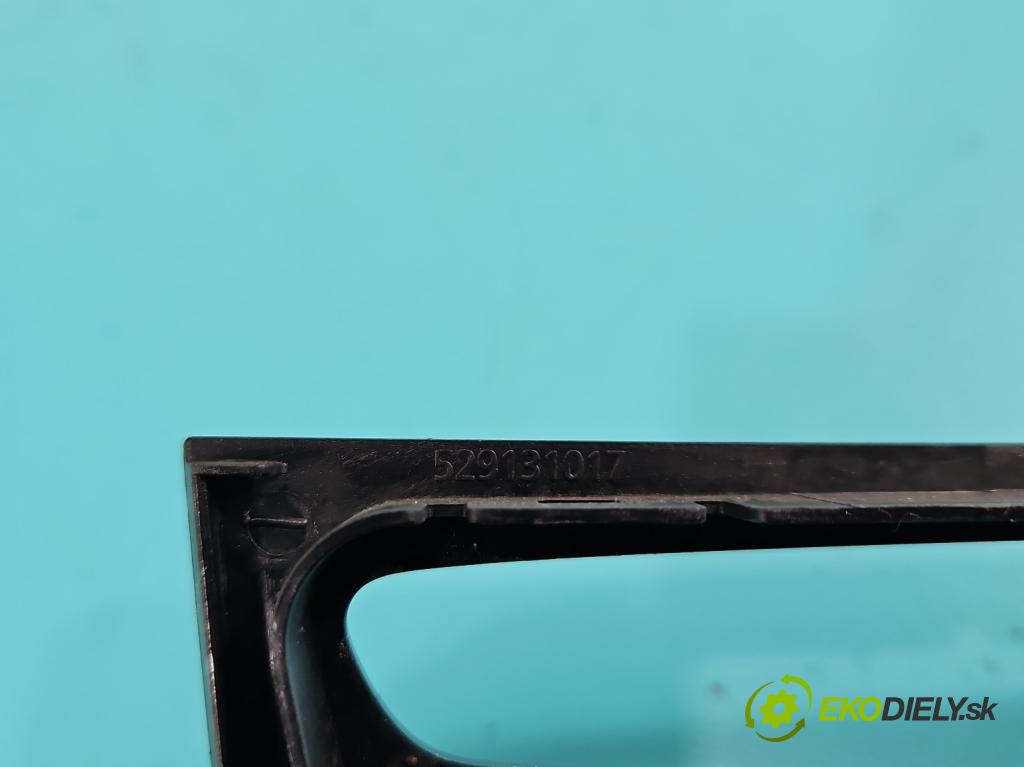 Opel Astra V  2015-2022 1.5 cdti 105 hp manual 77 kW 1496 cm3 5- lišta ozdobná interiéry: 39079555