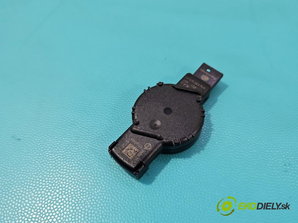 Opel Astra V  2015-2022 1.5 cdti 105 HP manual 77 kW 1496 cm3 5- snímač déšť: 39203558 (Snímač dažďa)