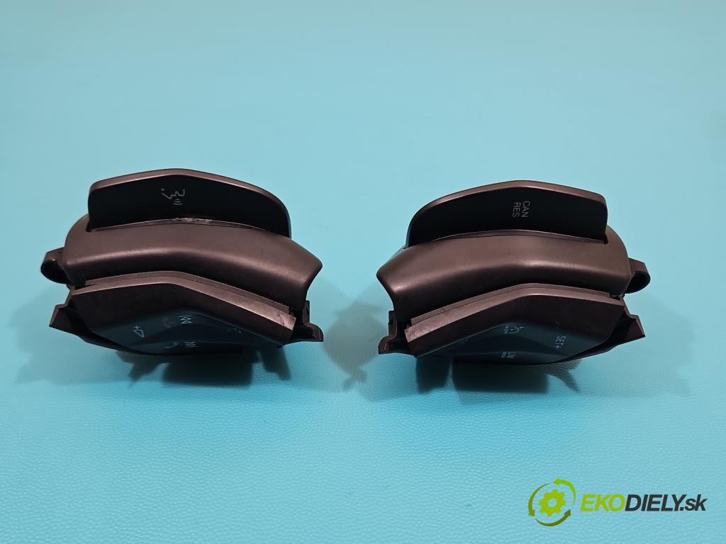 Ford Focus Mk3 2010-2018 1.6 tdci 116 HP manual 85 kW 1560 cm3 5- prepínač multifunkční: řízení: AM5T-9E740-AA (Prepínacie páčky pod volantom)