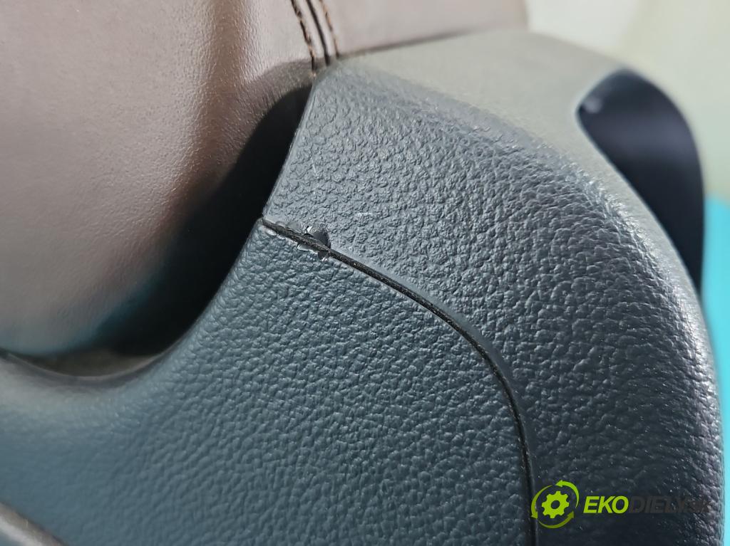 Audi A6 C7 2011-2018 3.0 tdi 204 HP automatic 150 kW 2967 cm3 4- operadlo 4G0863244A (Lakťová opierka)