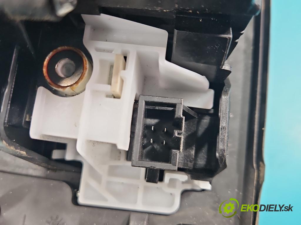 Audi A6 C7 2011-2018 3.0 tdi 204 HP automatic 150 kW 2967 cm3 4- Páka: Změny: stupeň,rýchlosť 4G1713041K (Rýchlostná páka (kulisa))