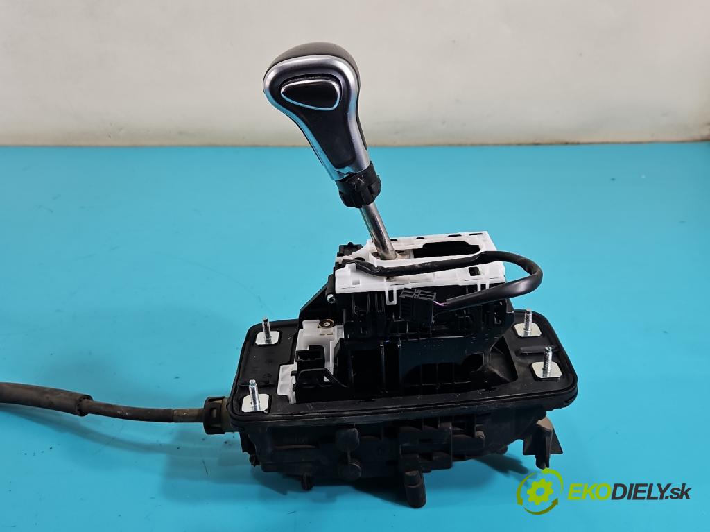 Audi A6 C7 2011-2018 3.0 tdi 204 HP automatic 150 kW 2967 cm3 4- Páka: Změny: stupeň,rýchlosť 4G1713041K (Rýchlostná páka (kulisa))