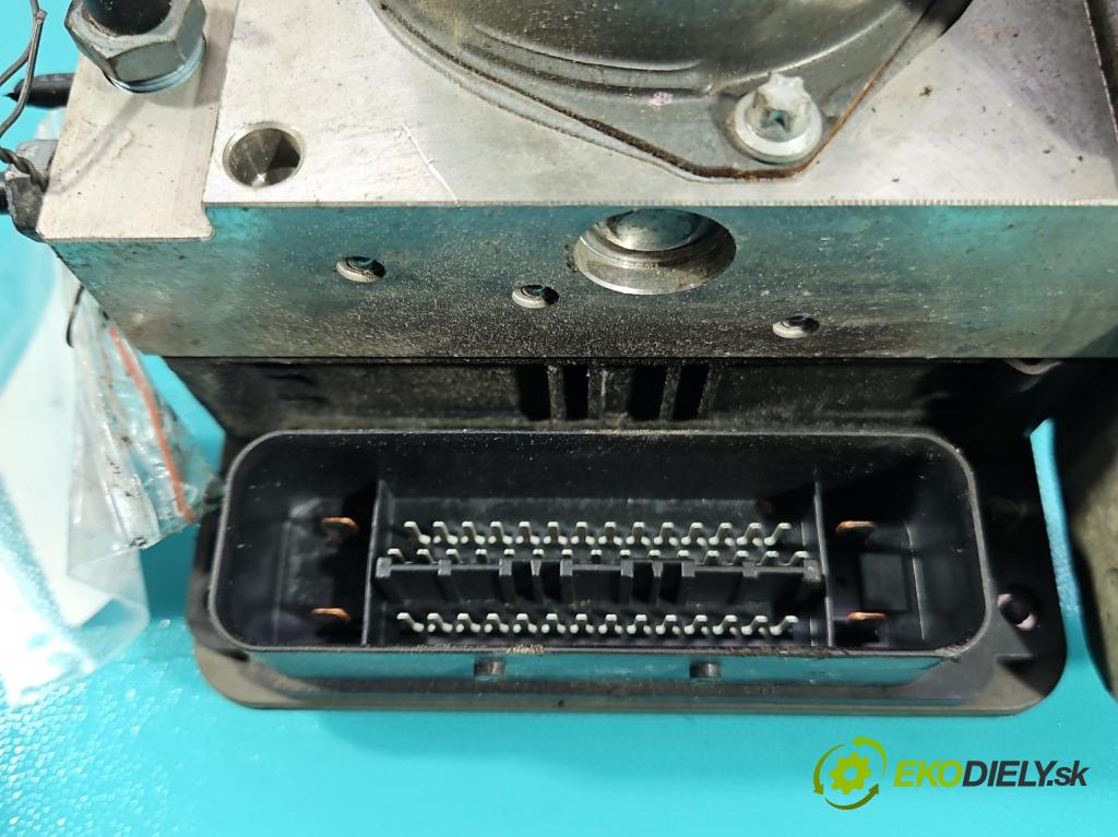 Audi A6 C7 2011-2018 3.0 tdi 204 hp automatic 150 kW 2967 cm3 4- čerpadlo abs 4G0907379H (Pumpa ABS)