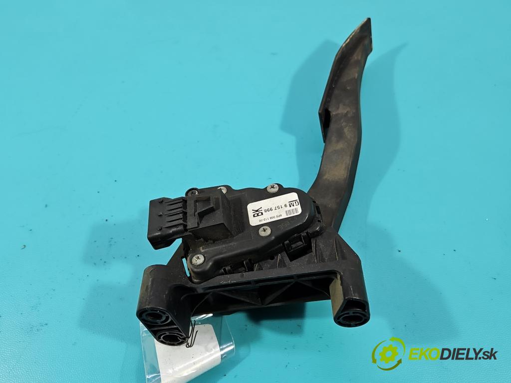 Opel Astra III 2004-2014 1.7 cdti 101 hp manual 74 kW 1686 cm3 5- pedal plyn: potenciometr: 9157998