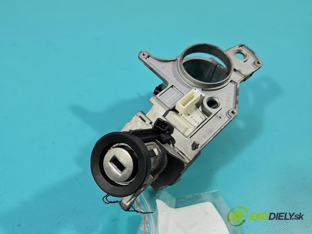 Opel Astra III 2004-2014 1.7 cdti 101 HP manual 74 kW 1686 cm3 5- Spínačka 2421430 (Spínacia skrinka)