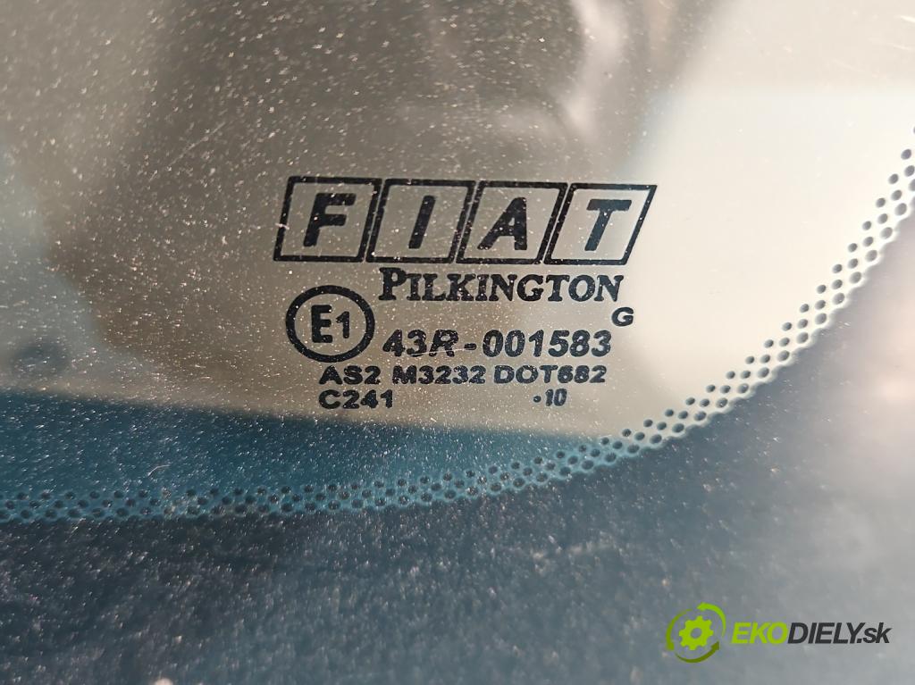 Fiat Panda II 2003-2012 1.1 54 hp manual 40 kW 1108 cm3 5- sklo zadní  (Zadní sklo)