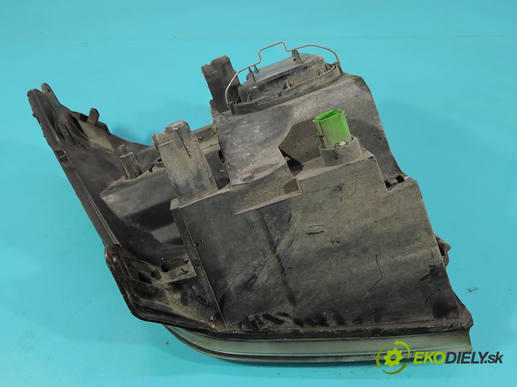 Ford Transit Mk7 2006-2013 2.4 tdci 116 HP manual 85 kW 2402 cm3 5- Reflektor: pravý  (Svetlo predné pravé)