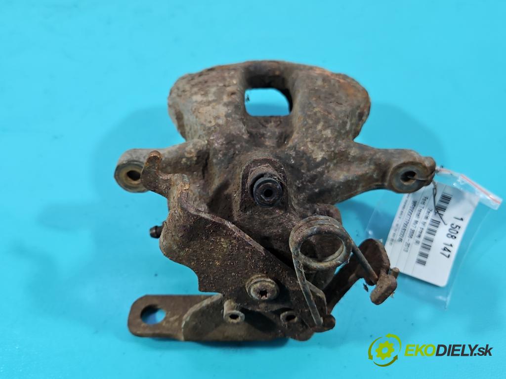 Ford Transit Mk7 2006-2013 2.4 tdci 116 HP manual 85 kW 2402 cm3 5- brzdič zadné pravý  (Kľučka dverí ostatné)