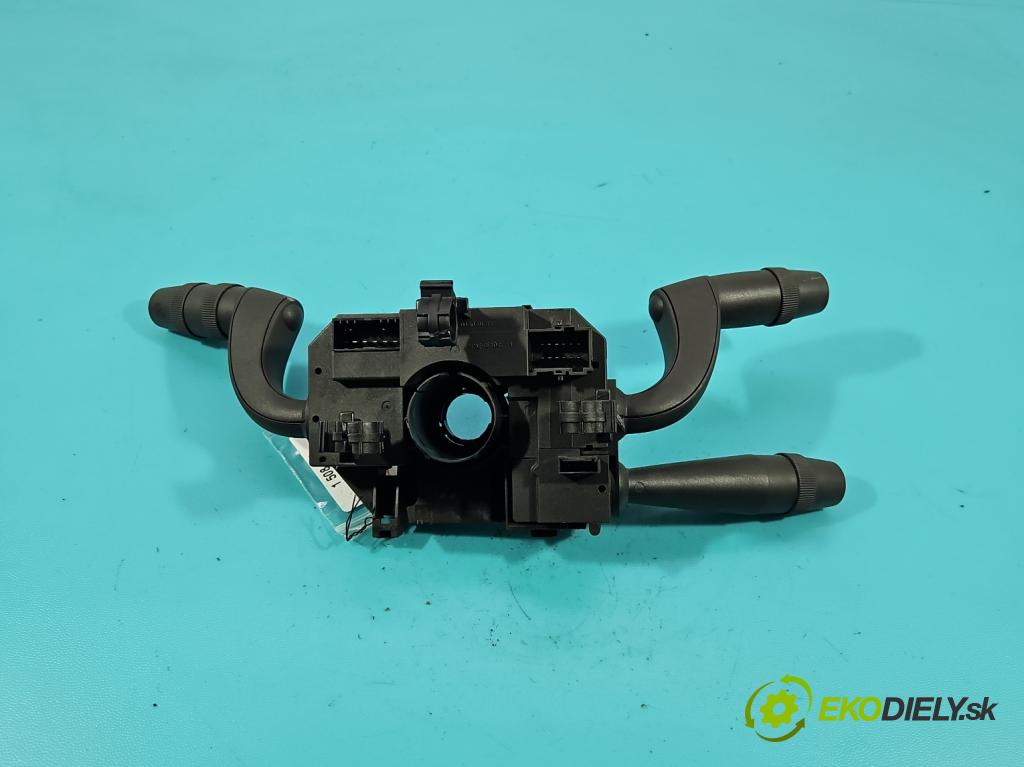 Fiat Croma II 2005-2010 1.9 jtd 150 HP manual 110 kW 1910 cm3 5- prepínač komplex: 07354087570 (Prepínacie páčky pod volantom)