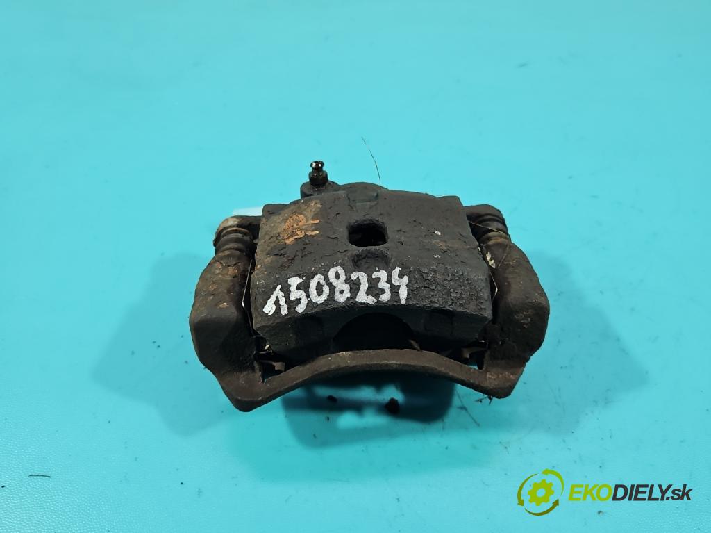 Hyundai Atos 1.0 55 HP manual 40.4 kW 999 cm3 5- brzdič predné pravý  (Kľučka dverí ostatné)