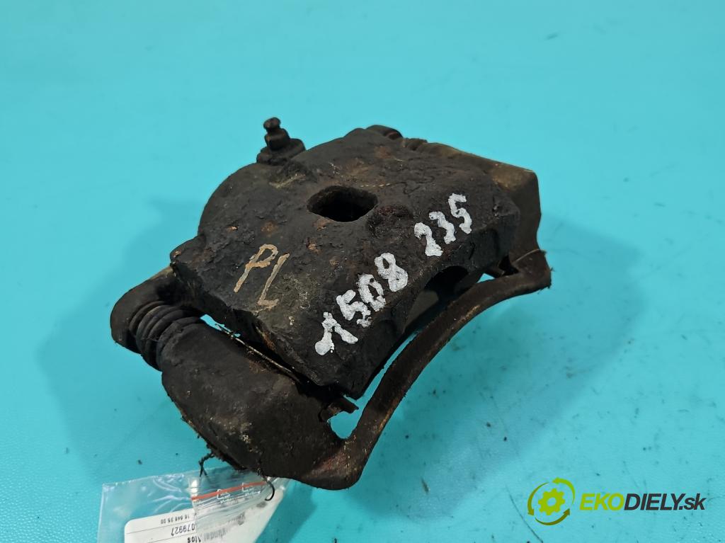 Hyundai Atos 1.0 55 HP manual 40.4 kW 999 cm3 5- brzdič predné ľavý  (Kľučka dverí ostatné)