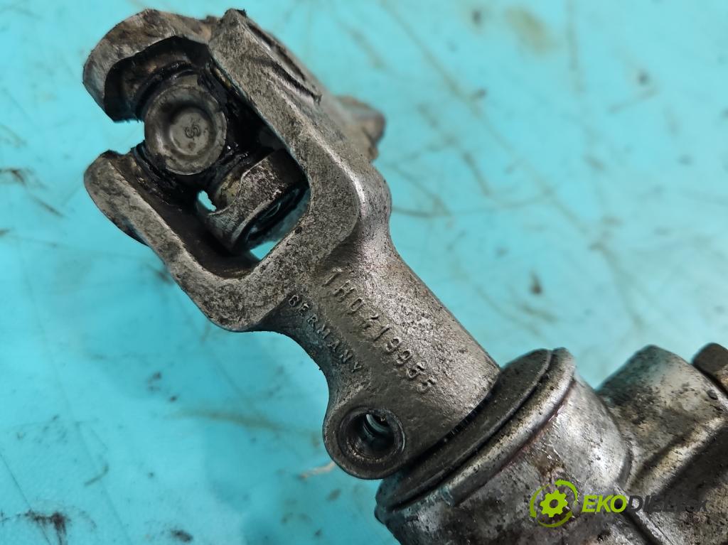 Vw Golf III 1991-1998 1.4 8V 60 HP manual 44 kW 1390 cm3 5- Ozubené kolo: volant 1H1422061