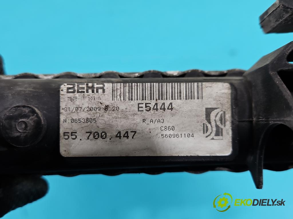 Fiat Punto Grande 1.4 8V 77 hp manual 57 kW 1368 cm3 5- Chladič vody 55700447 (Vodní chladič)