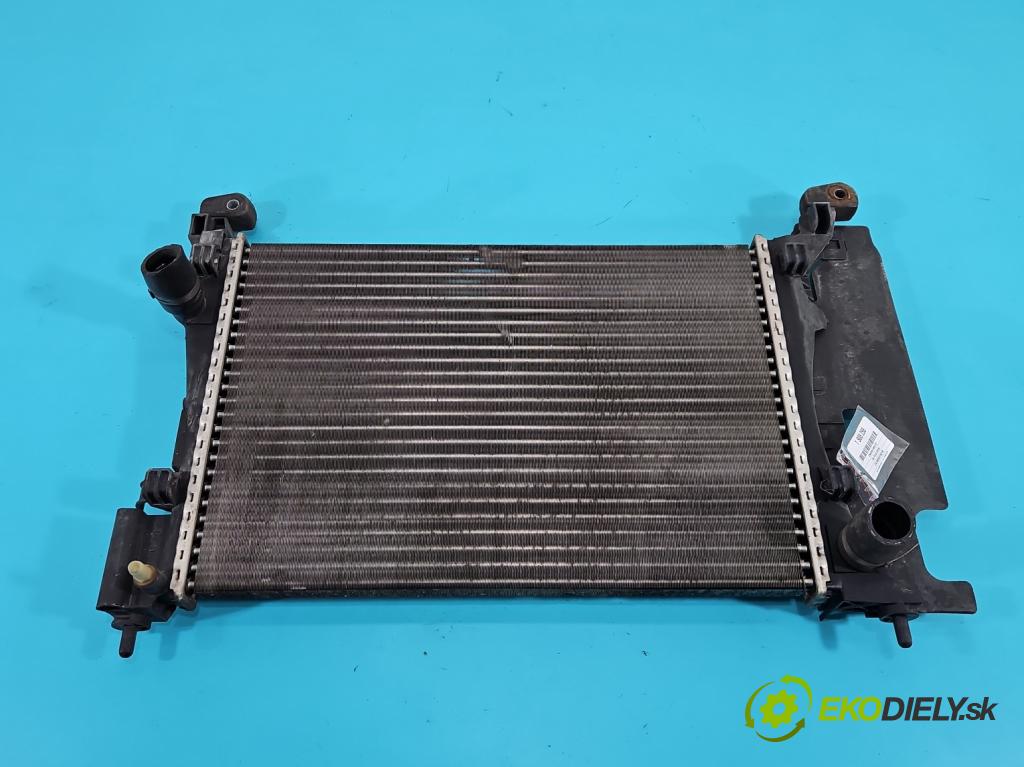 Fiat Punto Grande 1.4 8V 77 hp manual 57 kW 1368 cm3 5- Chladič vody 55700447 (Vodní chladič)