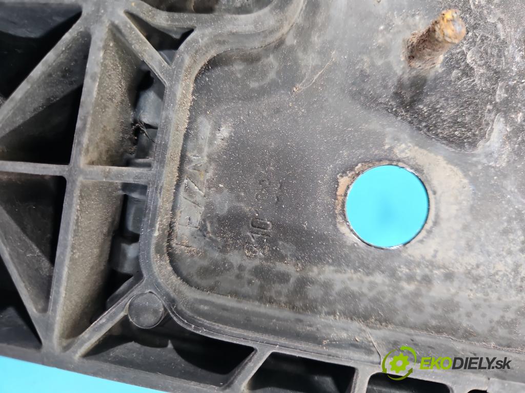 Fiat Punto Grande 1.4 8V 77 hp manual 57 kW 1368 cm3 5- stěna přední 50508540 (Přední výztuha)