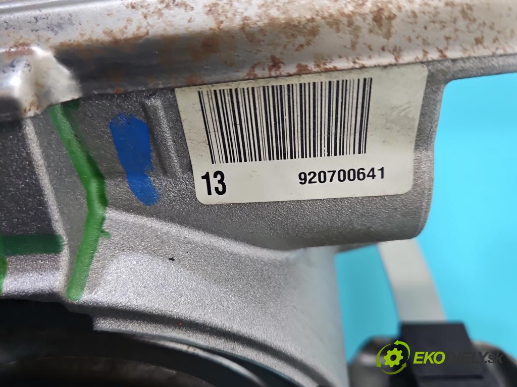 Fiat Punto Grande 1.4 8V 77 hp manual 57 kW 1368 cm3 5- čerpadlo posilovač 26117861 (Servočerpadlo)