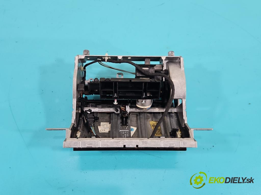 Audi A8 D3 2002-2009 3.0 tdi 232KM automatic 171 kW 2967 cm3 4- lišta ozdobná interiéry: 4E1857115C