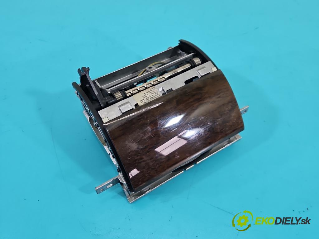 Audi A8 D3 2002-2009 3.0 tdi 232KM automatic 171 kW 2967 cm3 4- lišta ozdobná interiéry: 4E1857115C