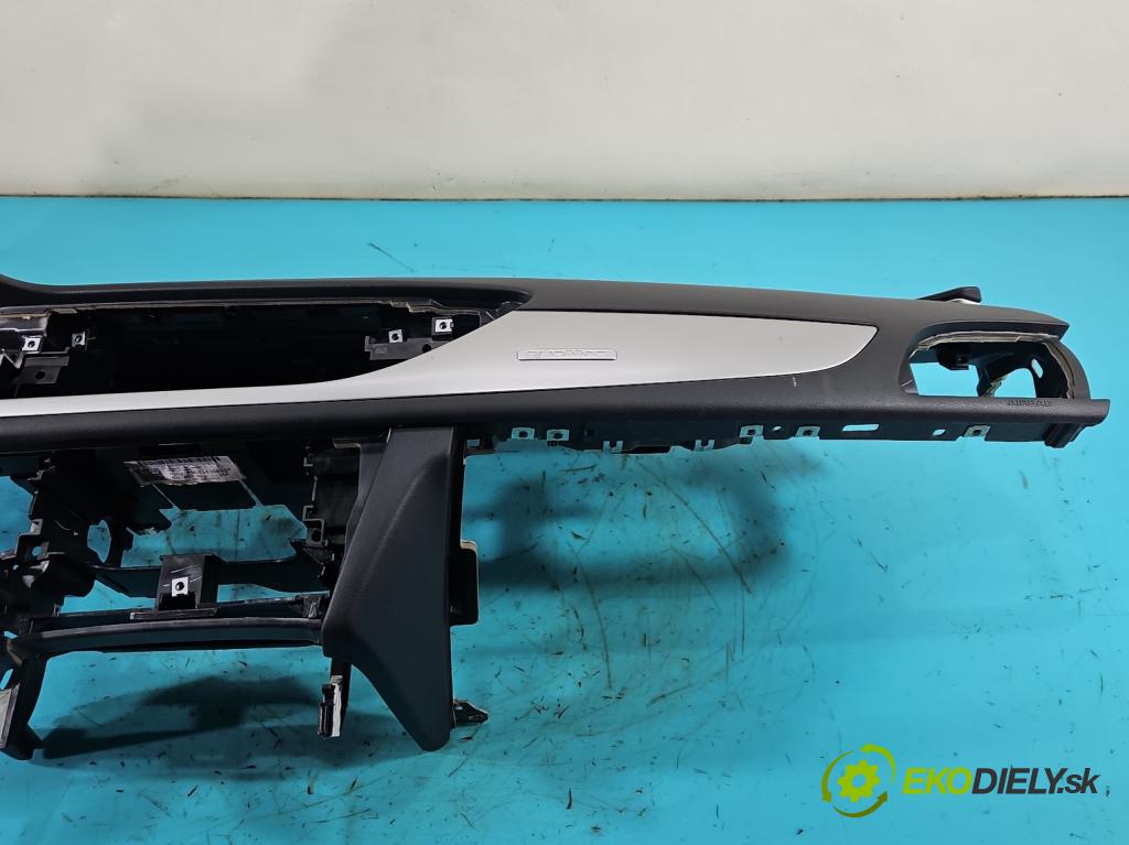 Audi A6 C7 2011-2018 3.0 tdi 204 hp automatic 150 kW 2967 cm3 4- kokpit,přistrojova deska