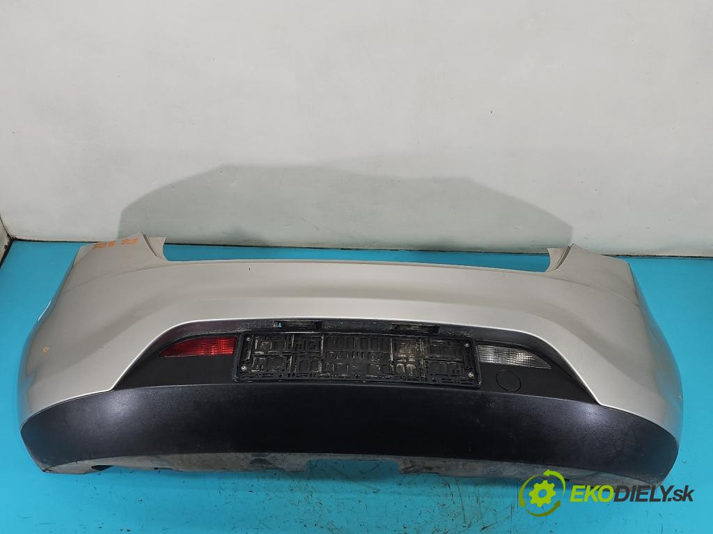 Fiat Bravo II 2007-2014 1.9 jtd 120 HP manual 88 kW 1910 cm3 5- nárazník zadné  (Kľučka dverí ostatné)