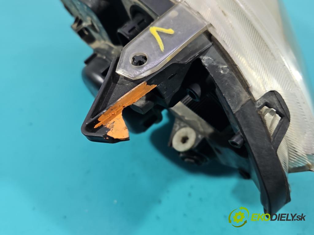 Fiat Bravo II 2007-2014 1.9 jtd 120 HP manual 88 kW 1910 cm3 5- Reflektor: pravý 51757534 (Svetlo predné pravé)